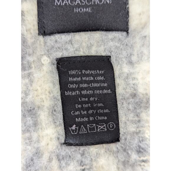 NWOT! MAGASCHONI HOME! ETHEREALLY FLUFFY WOOL BLEND CREAM, GRAY THROW BLANKET! - Picture 7 of 12